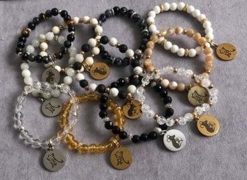 FARE FİGÜRLÜ DOĞALTAŞ BİLEKLİK