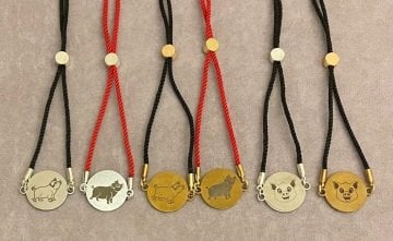 DOMUZ FİGÜRLÜ İPLİ BİLEKLİK